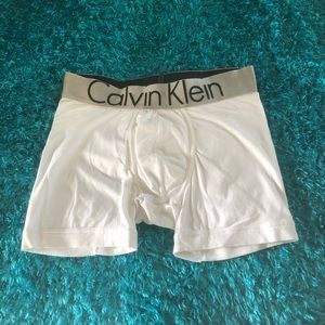 NWOT- Single pair of Calvin Klein Trunks for Men.